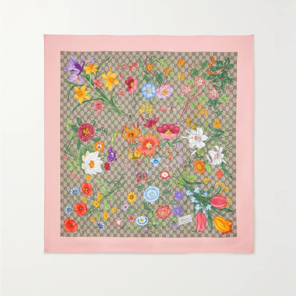 GUCCI GG FLORA PRINT SILK SCARF